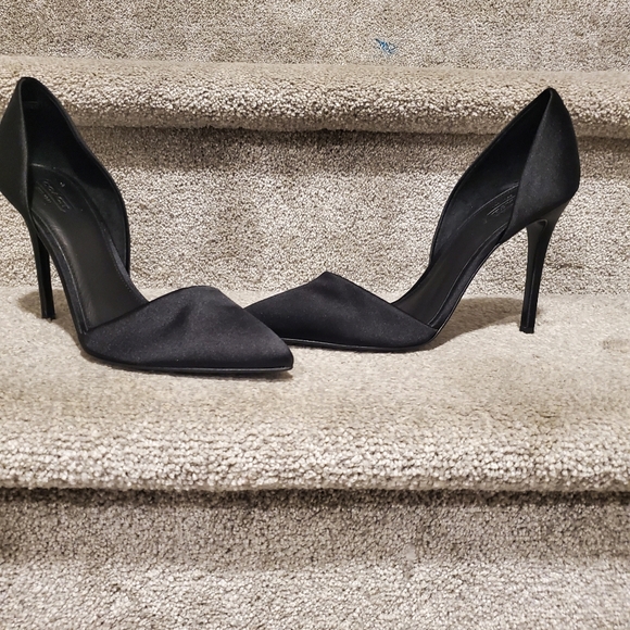 COACH HOLLIS SATIN HEELS 9.5 - Picture 8 of 10